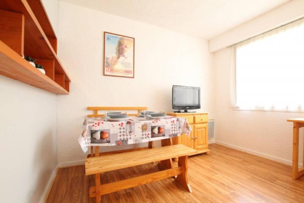 Studio Ideal 2 Personnes Et/Ou Avec 2 Enfants Briancon  Exterior photo